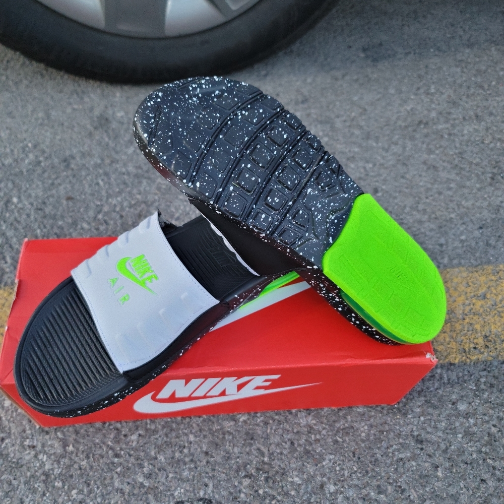 Nike Air Max Camden Slides - Picture 5 of 7